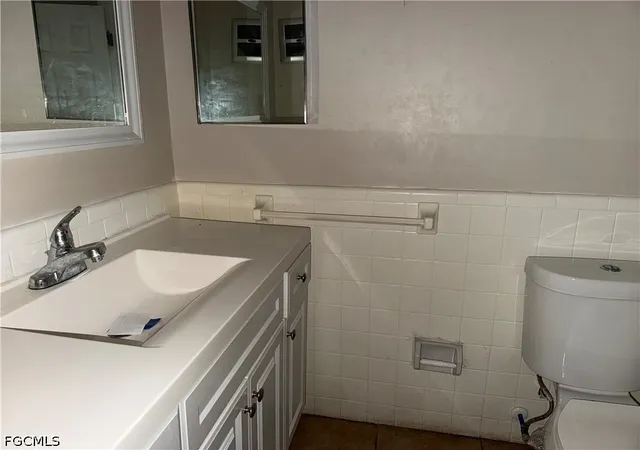 3rd image of 1506 Canal St, Lehigh Acres, FL 33936 | MLS# 2026019950