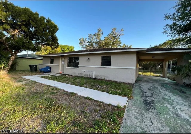 Photo 3 of Sale Pending at 2656 Dr Ella Piper Way, Fort Myers, FL 33916 | MLS# 226017691 | Listing updated on 2026-07-22