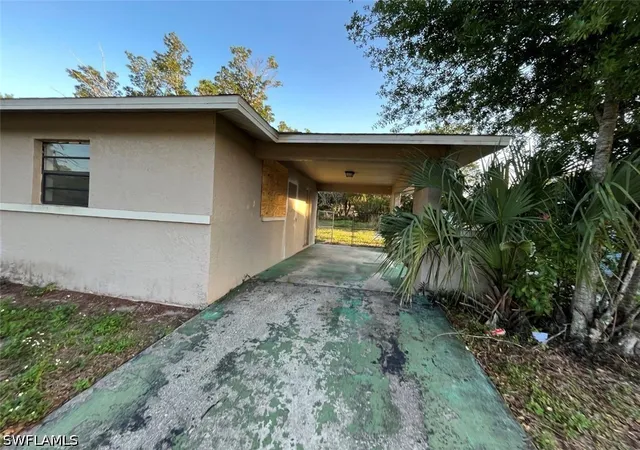 Photo 4 of Sale Pending at 2656 Dr Ella Piper Way, Fort Myers, FL 33916 | MLS# 226017691 | Listing updated on 2026-07-22