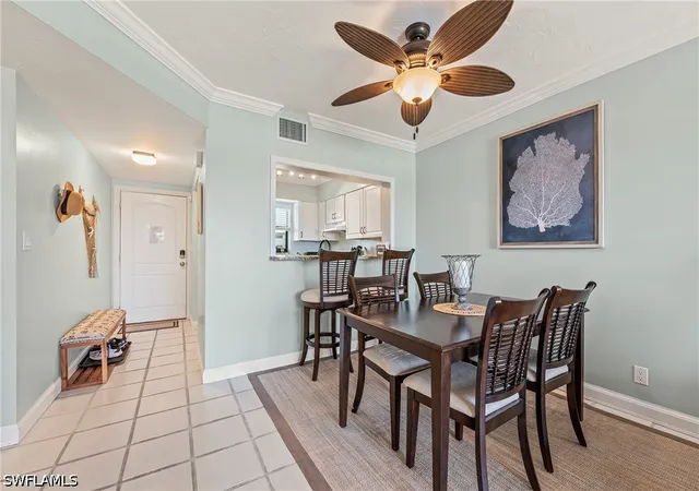 4th image of 803 River Point Dr #306B, Naples, FL 34102 | MLS# 226018056