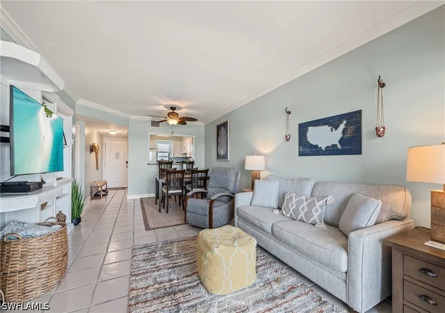 5th image of 803 River Point Dr #306B, Naples, FL 34102 | MLS# 226018056