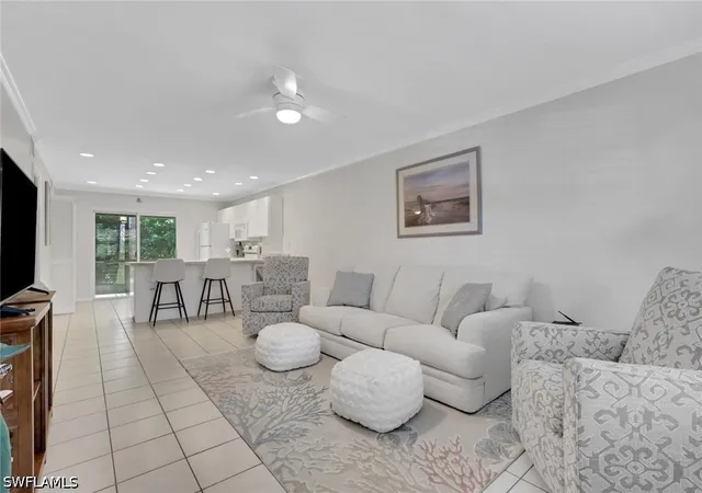 Homes for sale in Marco Island, FL | 731 W Elkcam Cir #B113, Marco Island, FL 34145 | MLS# 226013826
