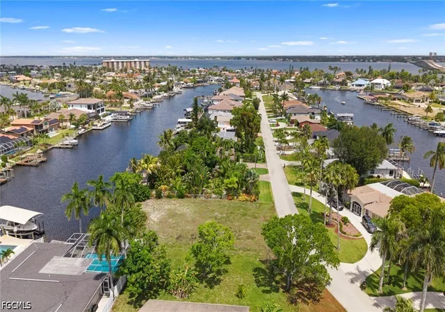 Photo 4 of Land for sale at 1709 SE 46th Street, Cape Coral, FL 33904 | MLS# 2026020144 | Listing updated on 2026-05-06