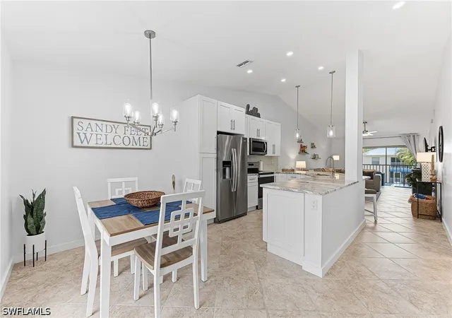 Listing Photo 4 - Condo for sale in building located at 887 Gulf Pavilion Dr, Naples, FL 34108 - Unit #203