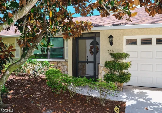 4th image of 16571 Marc Allen Dr, North Fort Myers, FL 33917 | MLS# 2026020182
