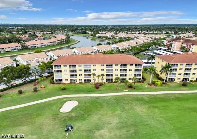 Listing Photo 4 - Condo for sale in building located at 6816 Sterling Grns Pl, Naples, FL 34104 - Unit #1103