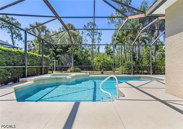 Photo 3 of Sale Pending at 9044 Shadow Glen Way, Fort Myers, FL 33913 | MLS# 2026020223 | Listing updated on 2026-07-23