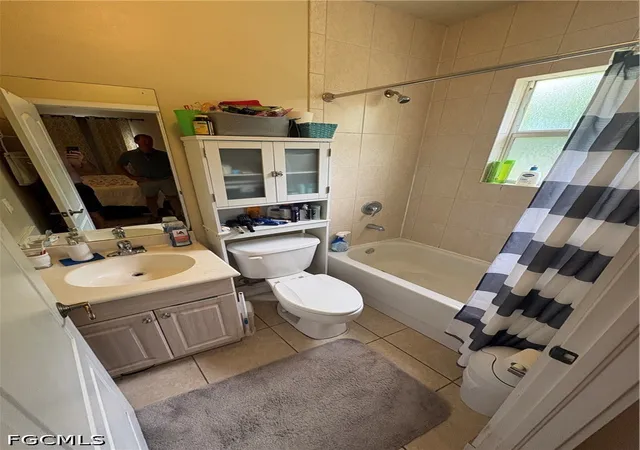4th image of 2500 Storter Ave, Naples, FL 34112 | MLS# 2026020320