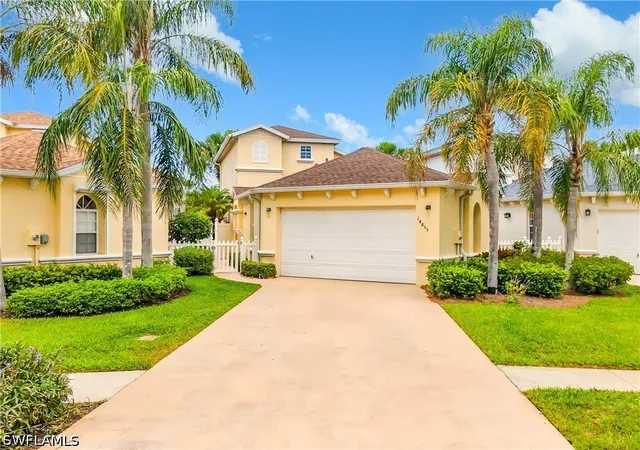 Photo 2 of Sale Pending at 14855 Sterling Oaks Dr, Naples, FL 34110 | MLS# 226016533 | Listing updated on 2026-07-16