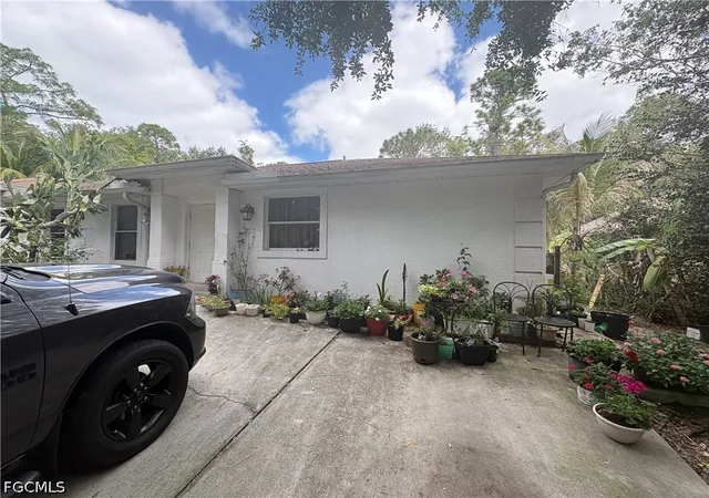 Photo 3 of Multi family home for sale at 3123 Pine Tree Dr, Naples, FL 34112 | MLS# 2026020364 | Listing updated on 2026-08-04