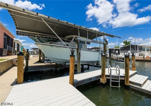 4th image of 3026 Trawler Ln, Saint James City, FL 33956 | MLS# 2026020394