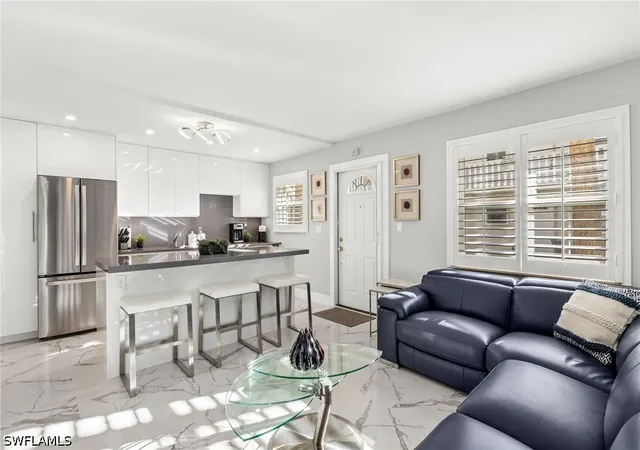 2nd image of 980 7th Ave S #109, Naples, FL 34102 | MLS# 226017941