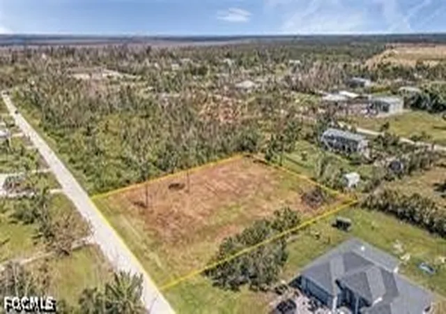 Photo 4 of Land for sale at 4695 Gulf Shore Rd, Saint James City, FL 33956 | MLS# 2026020410 | Listing updated on 2026-05-11