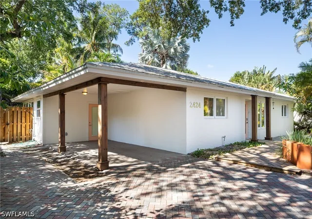 26th image of 2424 Harbor Rd, Naples, FL 34104 | MLS# 226018286
