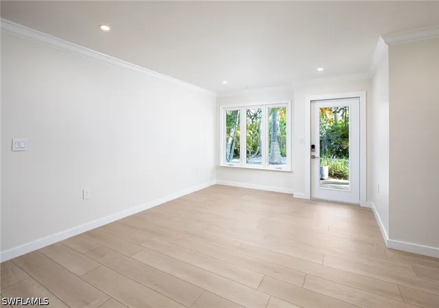 3rd image of 2424 Harbor Rd, Naples, FL 34104 | MLS# 226018286