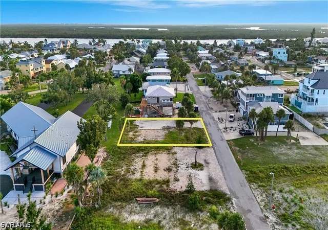 5th image of 111 Bay Mar Dr, Fort Myers Beach, FL 33931 | MLS# 226018276