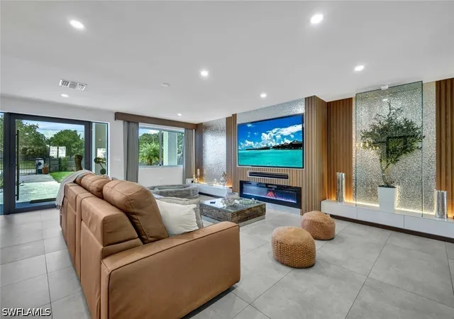 Photo 3 of Sale Pending at 121 20th Avenue NE, Naples, FL 34120 | MLS# 226017724 | Listing updated on 2026-08-03
