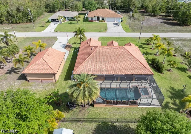 Photo 3 of Sale Pending at 3810 Nw 46th Street, Cape Coral, FL 33993 | MLS# 2026020604 | Listing updated on 2026-07-11