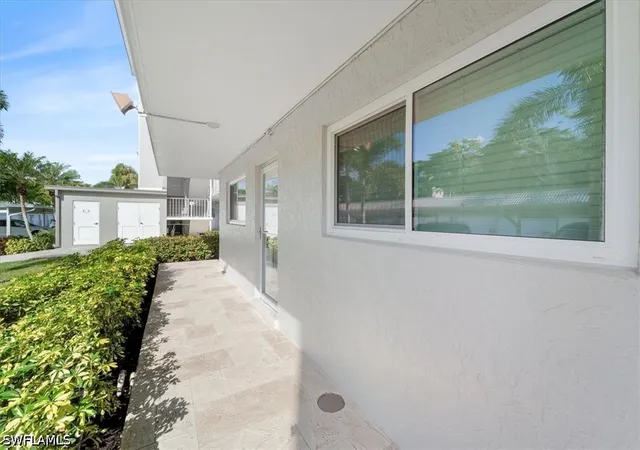 32nd image of 307 Goodlette Frank Rd S #B202, Naples, FL 34102 | MLS# 226016499