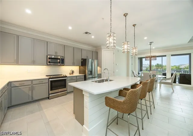 Listing Photo 4 - Condo for sale in building located at 183 Indies Dr E, Naples, FL 34114 - Unit #202