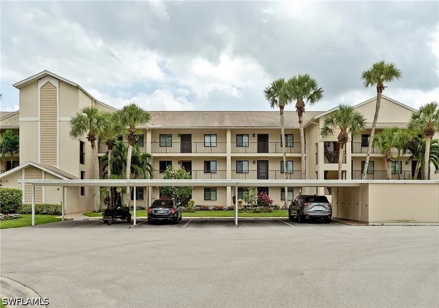 1st image of 400 Fox Hvn Dr, Naples, FL 34104