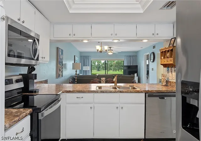 3rd image of 400 Fox Hvn Dr, Naples, FL 34104