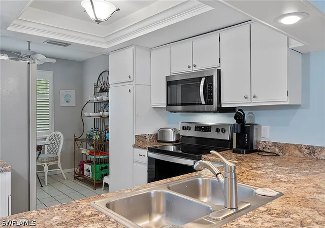 5th image of 400 Fox Hvn Dr, Naples, FL 34104