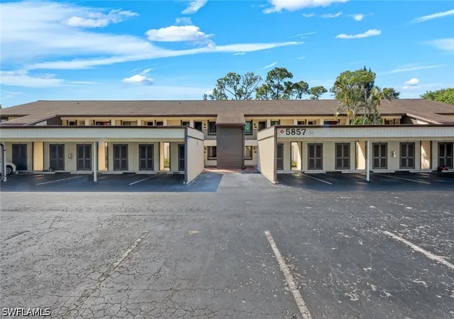 Homes for sale in Naples, FL | 5857 101 Rd #101, Naples, FL 34113 | MLS# 226018228