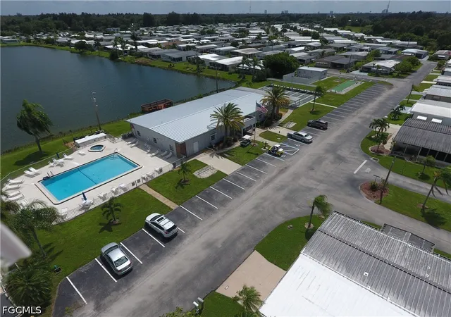 Homes for sale in North Fort Myers, FL | 3134 Linwood Dr, North Fort Myers, FL 33917 | MLS# 2026020709