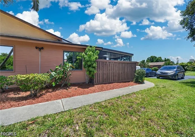 26th image of 17318 Timber Oak Ln, Fort Myers, FL 33908 | MLS# 2026020756