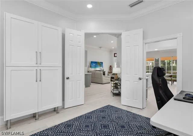 Photo 4 of Sale Pending at 5902 Bermuda Ln, Naples, FL 34119 | MLS# 226018474 | Listing updated on 2026-07-29