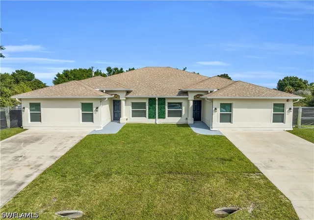 Photo 3 of Single family home for sale at 3802 La Rue St, Fort Myers, FL 33905 | MLS# 226018590 | Listing updated on 2026-08-04