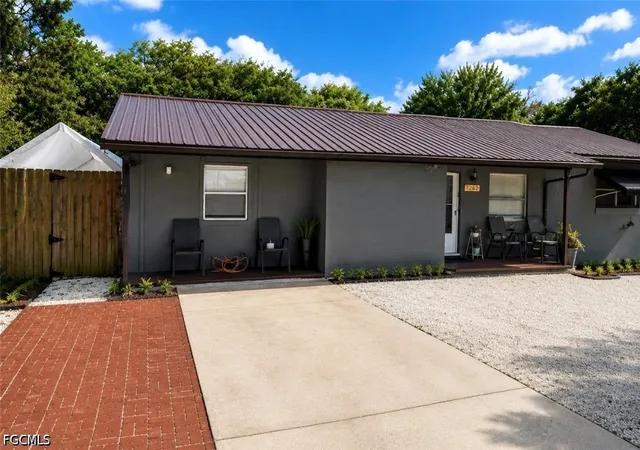 Photo 1 of Single family home for sale at 7262 Fair Oaks St, Spring Hill, FL 34606 | MLS# 2026020840 | Listing updated on 2026-07-03