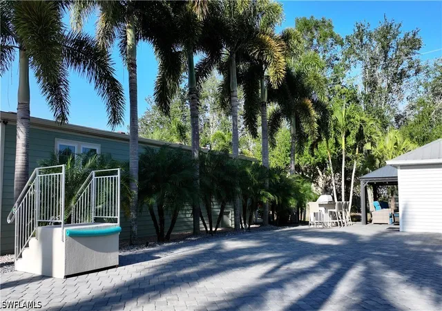 Photo 4 of Land for sale at 5740 Maplewood Ct, Fort Myers, FL 33905 | MLS# 226018605 | Listing updated on 2026-05-07
