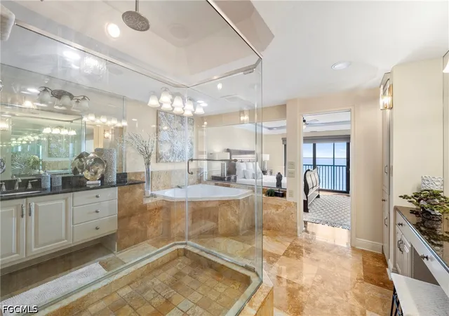 4th image of 1920 Virginia Ave #902, Fort Myers, FL 33901 | MLS# 2026020933