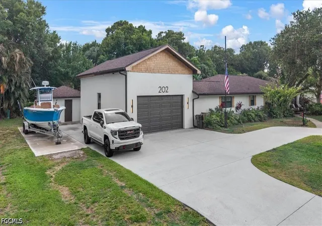 4th image of 202 Ridgewood Ave, Clewiston, FL 33440 | MLS# 2026020965