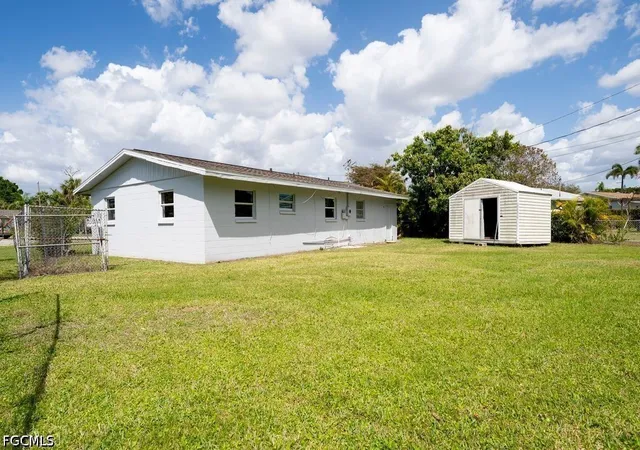 Photo 3 of Single family home for sale at 4631 New Hvn Dr, Fort Myers, FL 33908 | MLS# 2026020979 | Listing updated on 2026-06-18