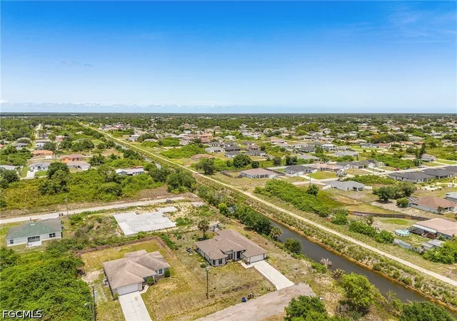 Homes for sale in Lehigh Acres, FL | 3700 14th St Sw, Lehigh Acres, FL 33976 | MLS# 2026021008
