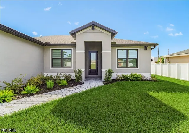 1st image of 825 Sw 9th Ct, Cape Coral, FL 33991 | MLS# 2026021031
