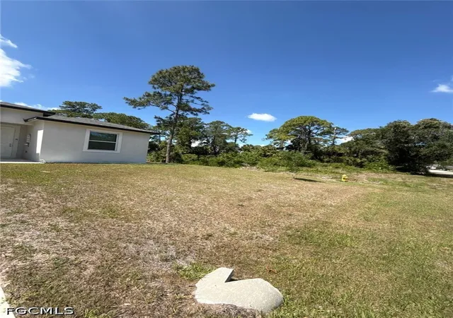 3rd image of 5020 Myrtlewood Rd N, Labelle, FL 33935 | MLS# 2026021054