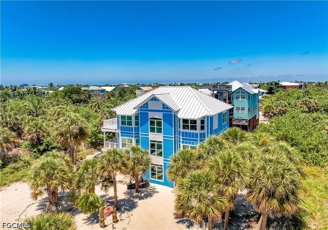 Photo 1 of Single family home for sale at 4460 Smugglers Dr, Captiva, FL 33924 | MLS# 2026021059 | Listing updated on 2026-08-10