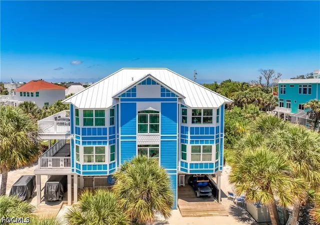 Photo 3 of Single family home for sale at 4460 Smugglers Dr, Captiva, FL 33924 | MLS# 2026021059 | Listing updated on 2026-08-10