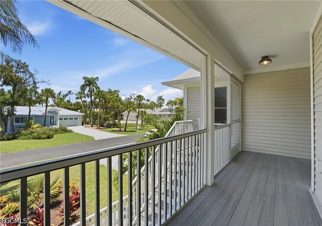Photo 4 of Sale Pending at 1538 Wilton Ln, Sanibel, FL 33957 | MLS# 2026021066 | Listing updated on 2026-06-30