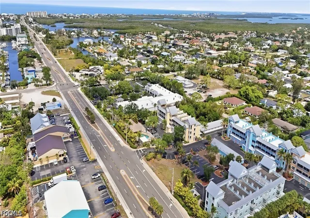 2nd image of 4450 Chickee Hut Ct, Bonita Springs, FL 34134