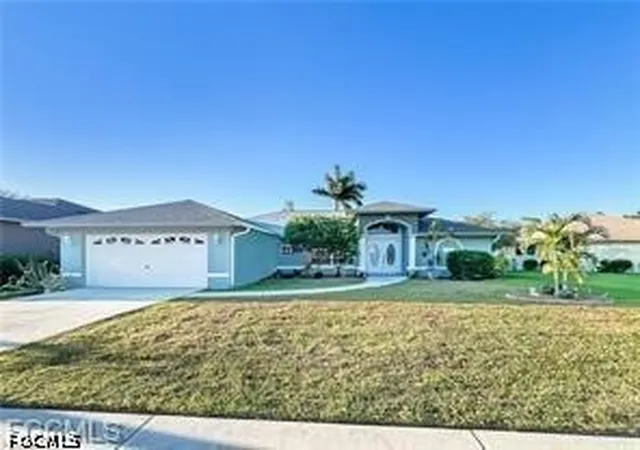 Photo 1 of Single family home for sale at 7631 Woodland Bnd Cir, Fort Myers, FL 33912 | MLS# 2026021140 | Listing updated on 2026-05-08