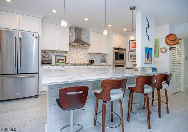 Listing Photo 1 - Condo for sale in building located at 561 Periwinkle Wy, Sanibel, FL 33957 - Unit #F3