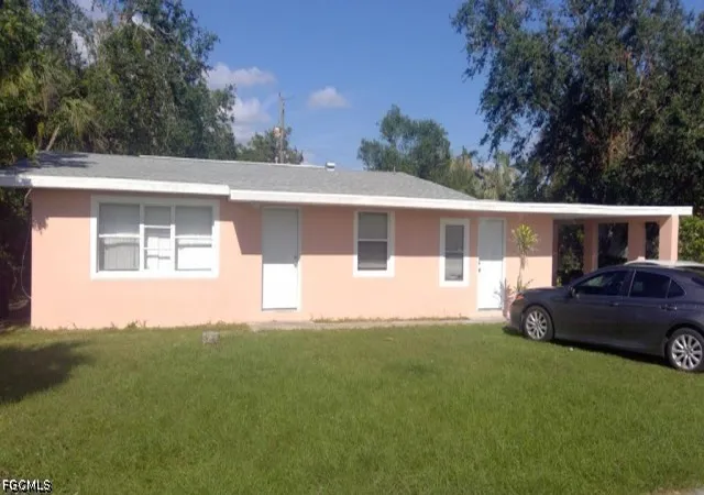 Homes for sale in Fort Myers, FL | 2335 Dora St, Fort Myers, FL 33901 | MLS# 2026021187
