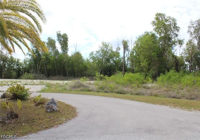 2nd image of 4416 Lake Heather Cir, Saint James City, FL 33956 | MLS# 2026021214