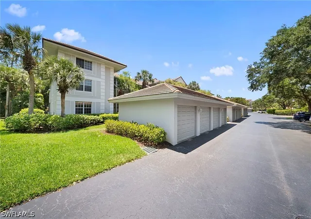 Photo 4 of Condo for sale at 760 Waterford Dr #101, Naples, FL 34113 | MLS# 226018703 | Listing updated on 2026-08-28