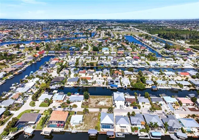 2nd image of 12262 Moon Shell Dr, Matlacha Isles, FL 33991 | MLS# 2026021251